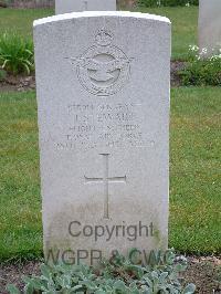 Reichswald Forest War Cemetery - Stewart, James